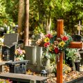 Flower wreath and coffin spray options for a funeral
